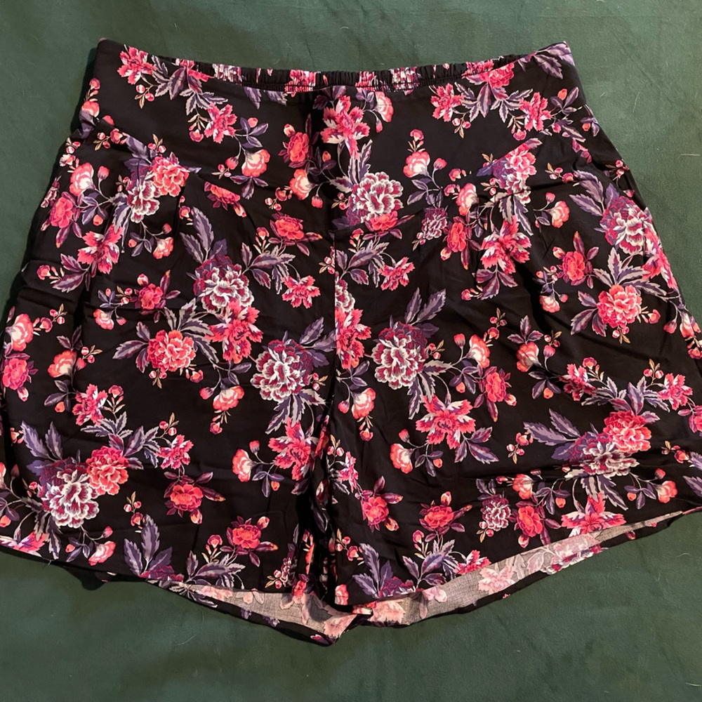 Size 2 Torrid shorts